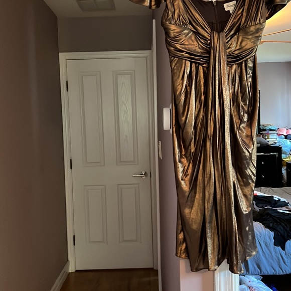 COPY - Bronze midi Dress gorgeous for an evening or day event - Picture 3 of 6